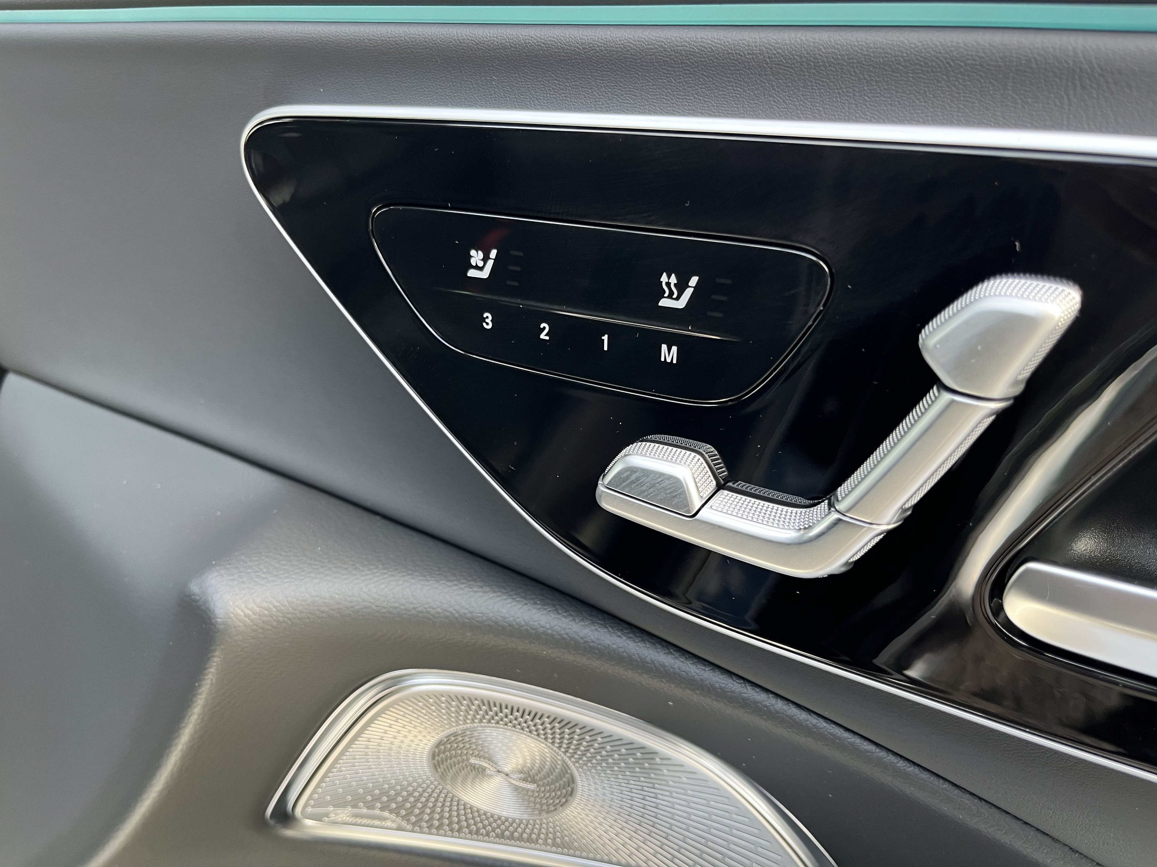 New 2026 Mercedes-Benz E 53 AMG e 4MATIC Sedan image 23