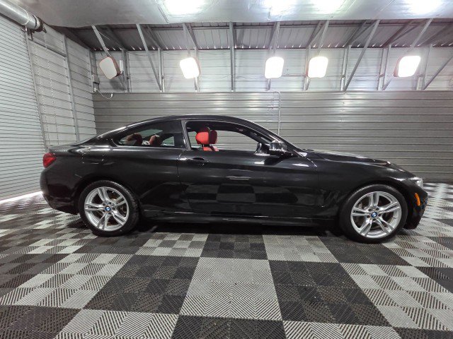 Used 2020 BMW 430i Coupe w/ M Sport Package image 9