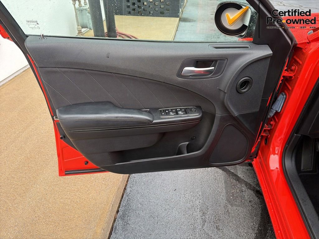 Certified 2022 Dodge Charger SXT w/ Blacktop Package RWD image 37