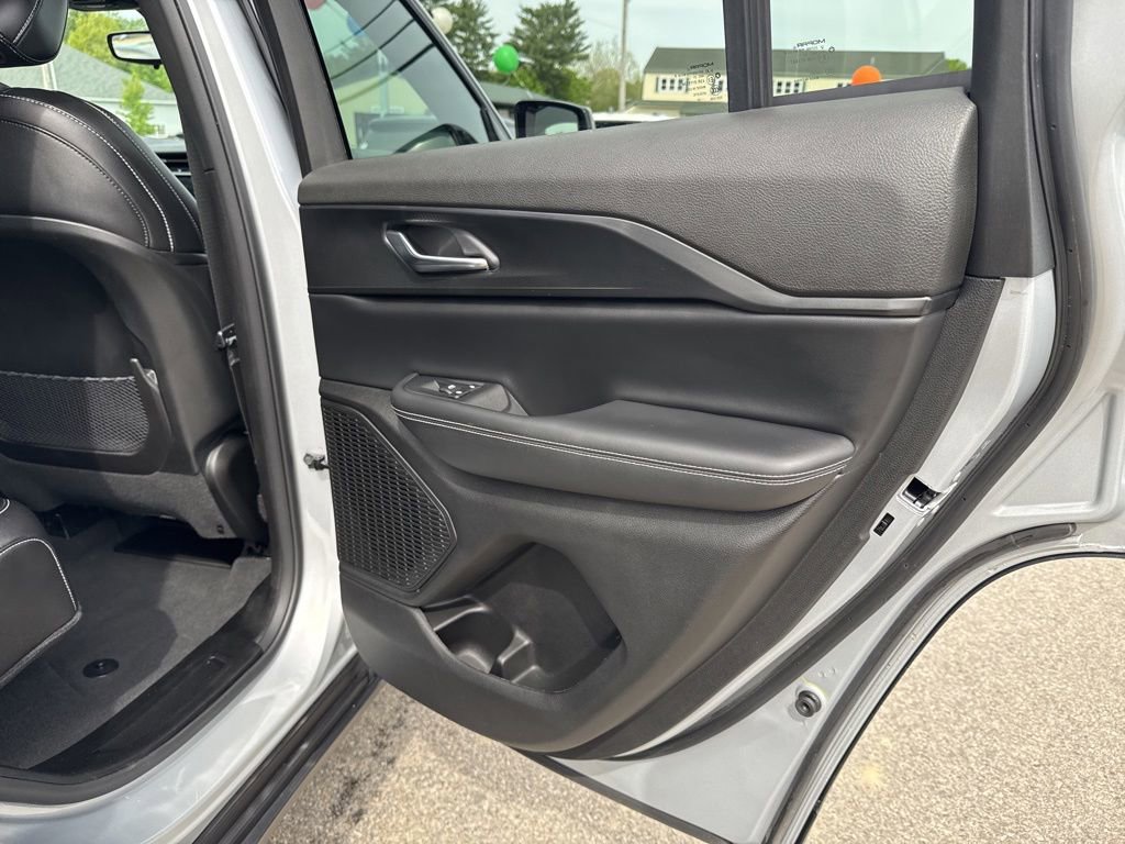 Certified 2023 Jeep Grand Cherokee Altitude AWD/4WD image 27