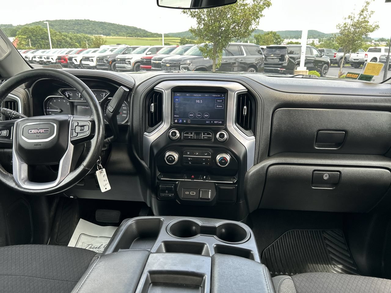 Used 2020 GMC Sierra 2500 SLE AWD/4WD image 18