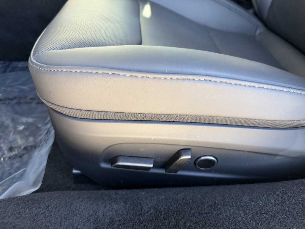 Used 2025 Tesla Model 3 Long Range RWD image 35