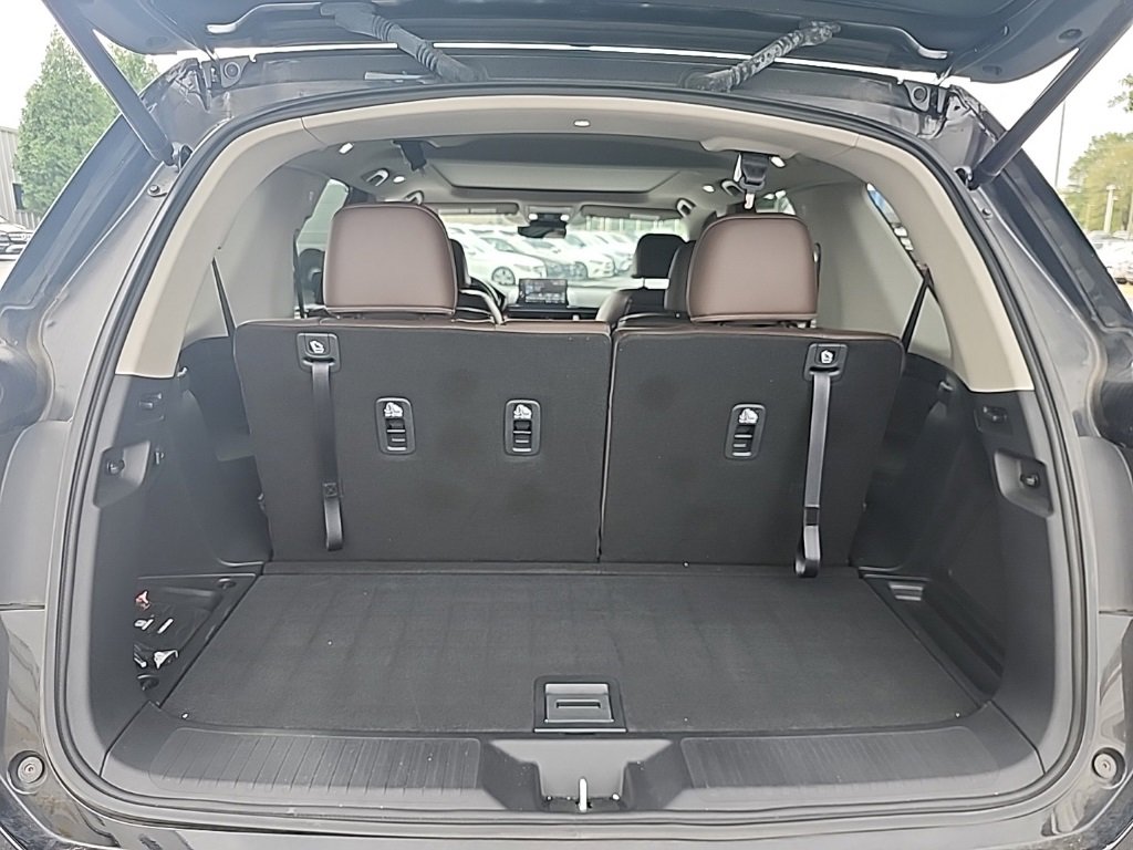 Used 2023 Honda Pilot Elite image 9