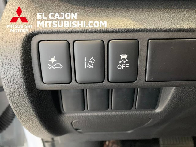 New 2026 Mitsubishi Eclipse Cross LE AWD/4WD image 12