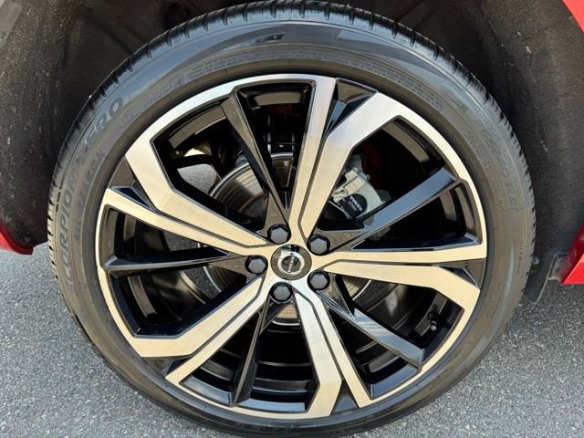 Used 2024 Volvo XC60 B5 Ultimate image 14