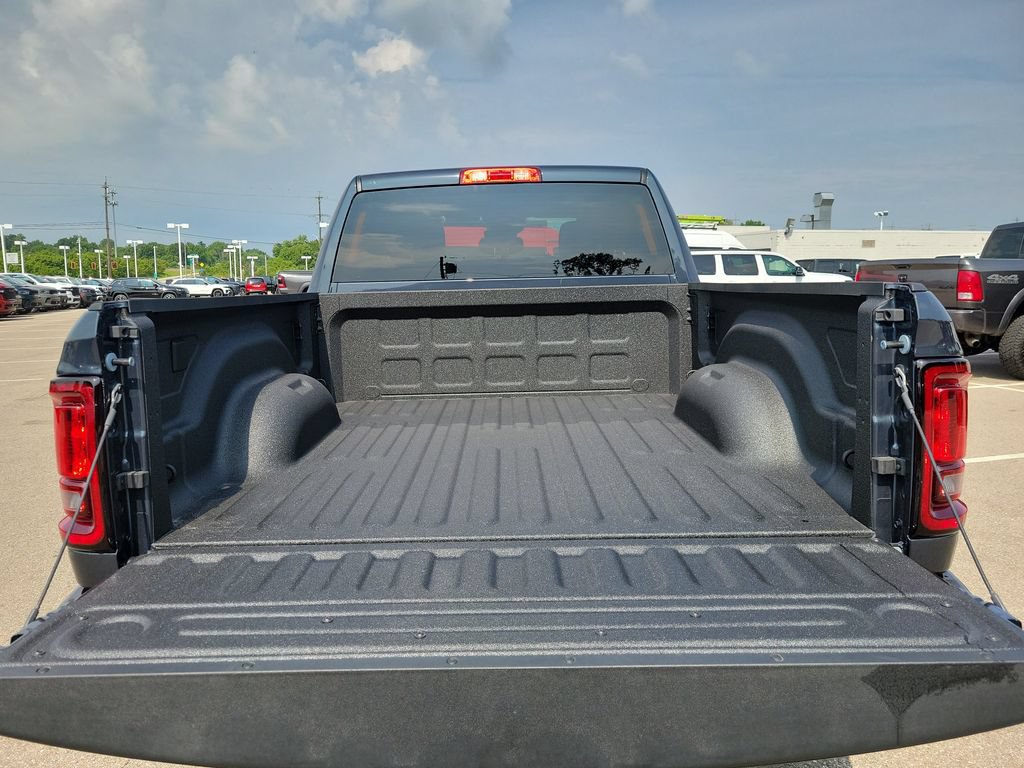 New 2026 RAM 2500 Big Horn AWD/4WD image 6