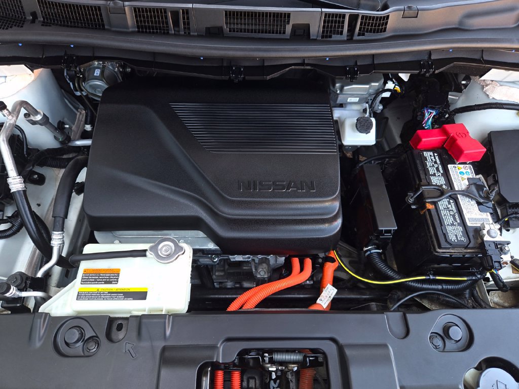 Used 2024 Nissan Leaf S FWD image 25