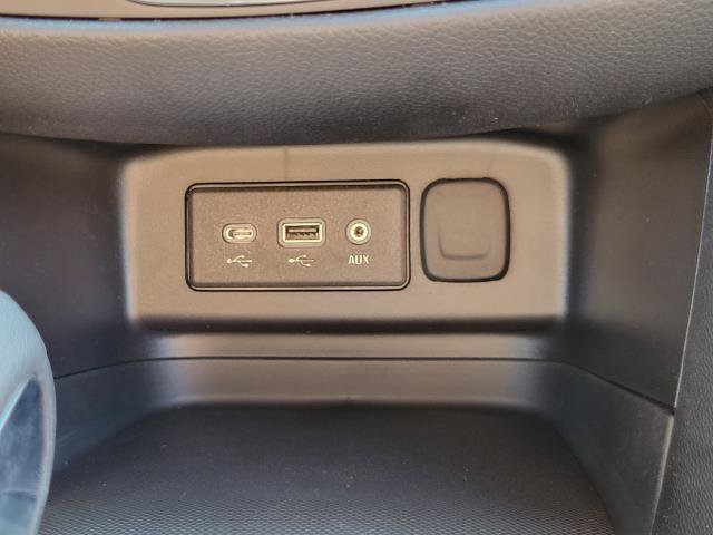Used 2024 Chevrolet Equinox LT w/ LPO, Floor Liner Package FWD image 22