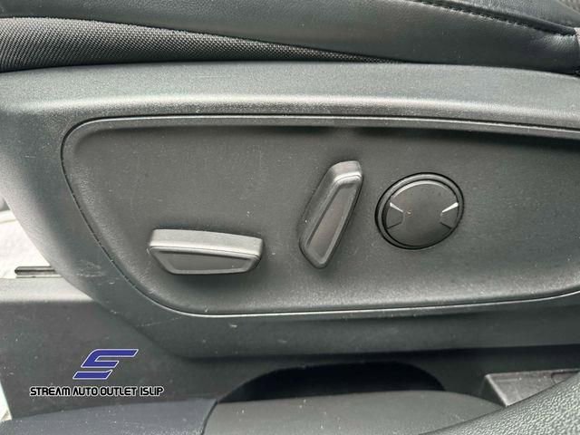Used 2024 Ford Escape ST-Line image 19