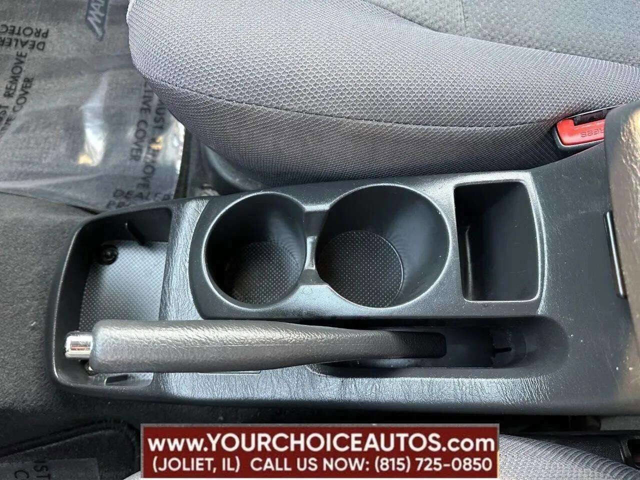 Used 2004 Toyota Matrix image 38