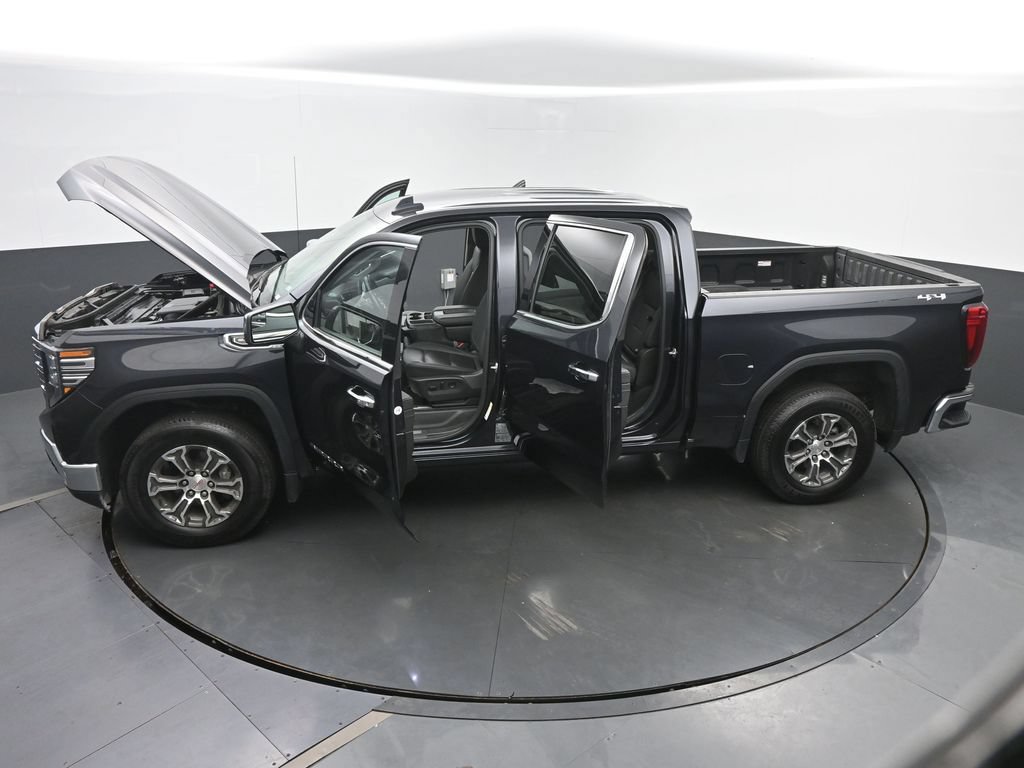 Used 2025 GMC Sierra 1500 SLT AWD/4WD image 69