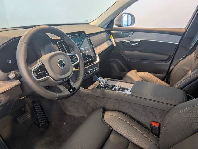 New 2026 Volvo XC90 B6 Ultra w/ Protection Package AWD/4WD image 12