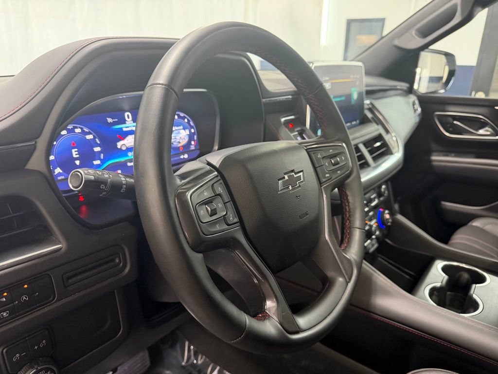 Used 2023 Chevrolet Tahoe RST w/ Luxury Package AWD/4WD image 19