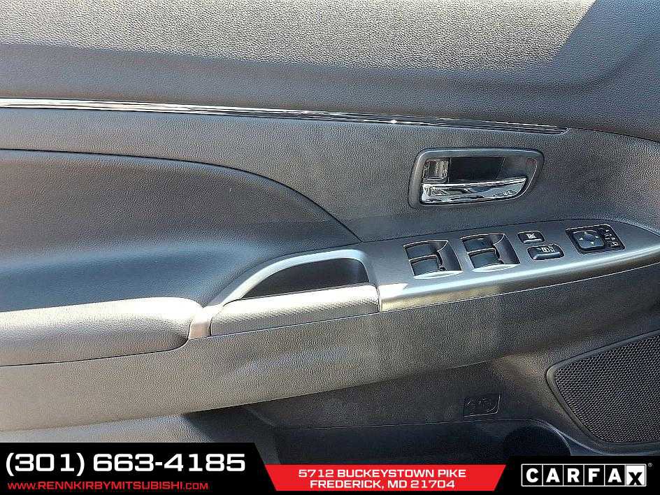 New 2025 Mitsubishi Outlander Sport SE image 8