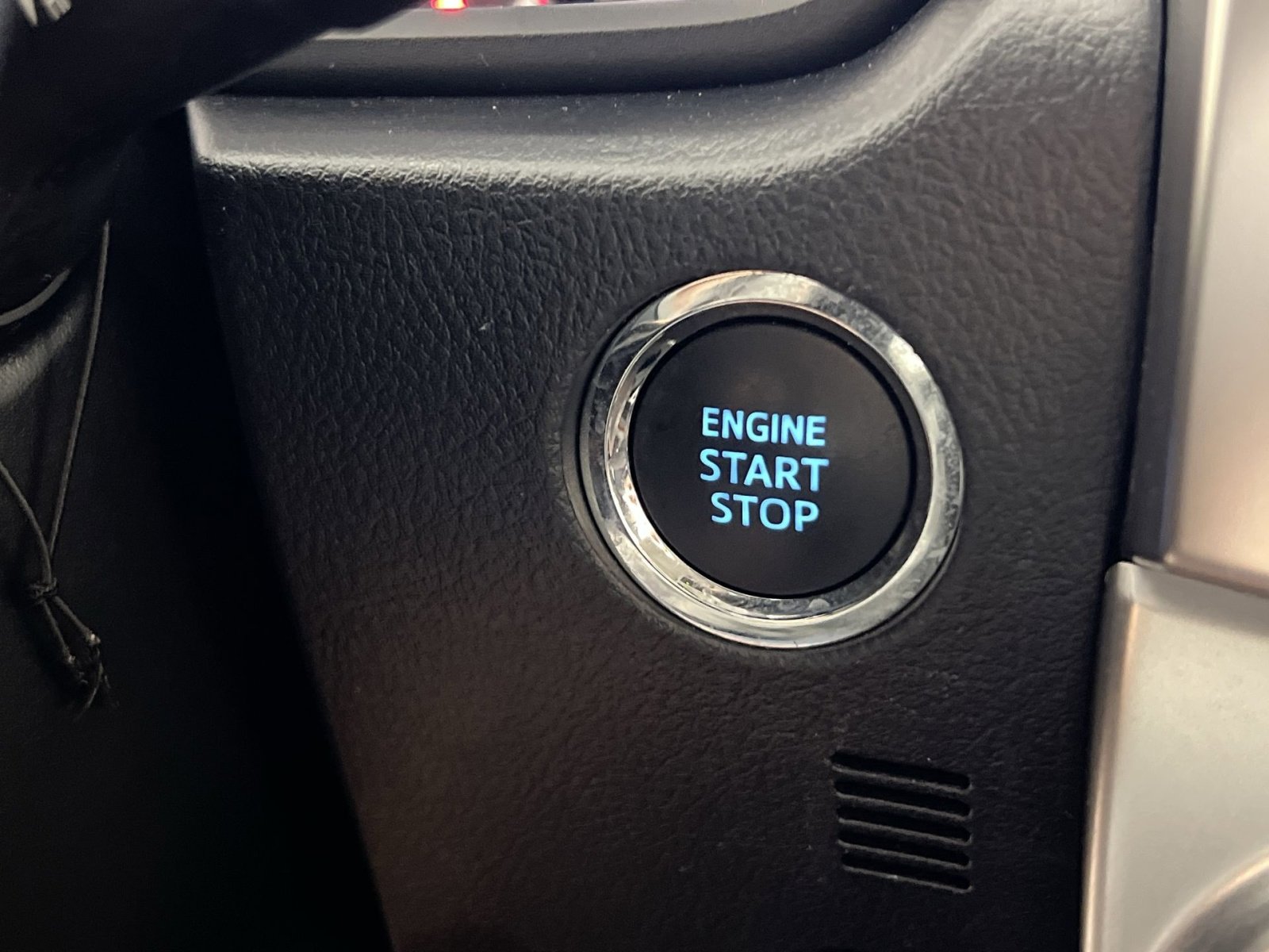 Used 2024 Toyota 4Runner SR5 Premium image 33