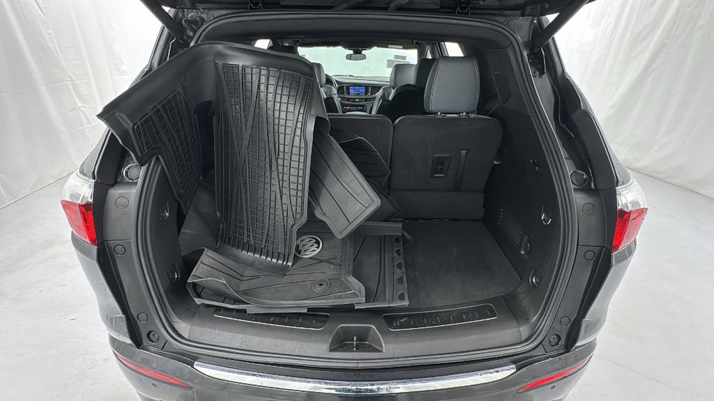 Used 2023 Buick Enclave Essence w/ Experience Buick Package image 16