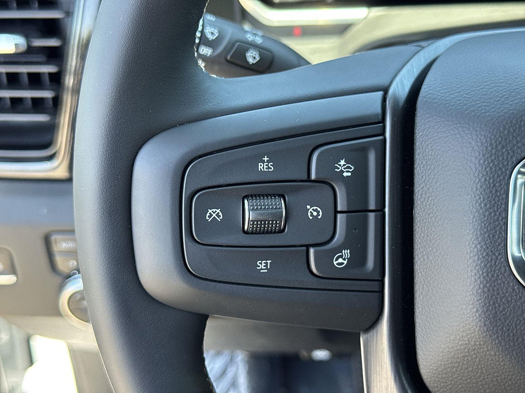 New 2026 GMC Sierra 2500 AT4 w/ AT4 Premium Plus Package AWD/4WD image 9