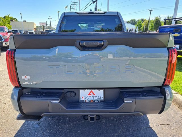 Used 2026 Toyota Tundra SR5 w/ SR5 Convenience Package AWD/4WD image 9