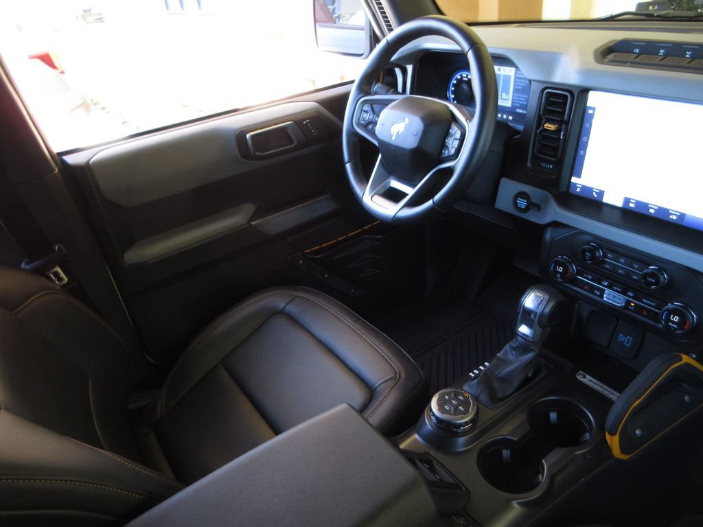 Certified 2023 Ford Bronco Badlands w/ Sasquatch Package AWD/4WD image 21