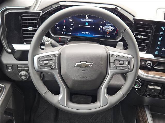 New 2026 Chevrolet Silverado 1500 RST w/ Dark Appearance Package AWD/4WD image 12
