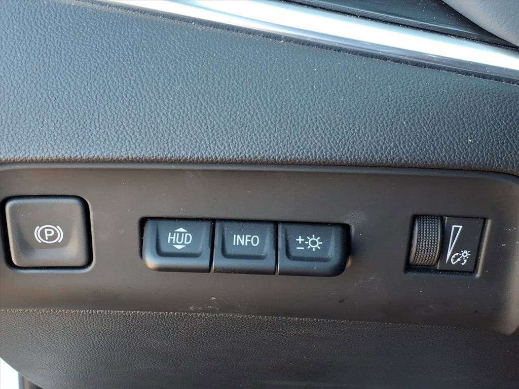 Used 2024 Buick Enclave Premium image 21