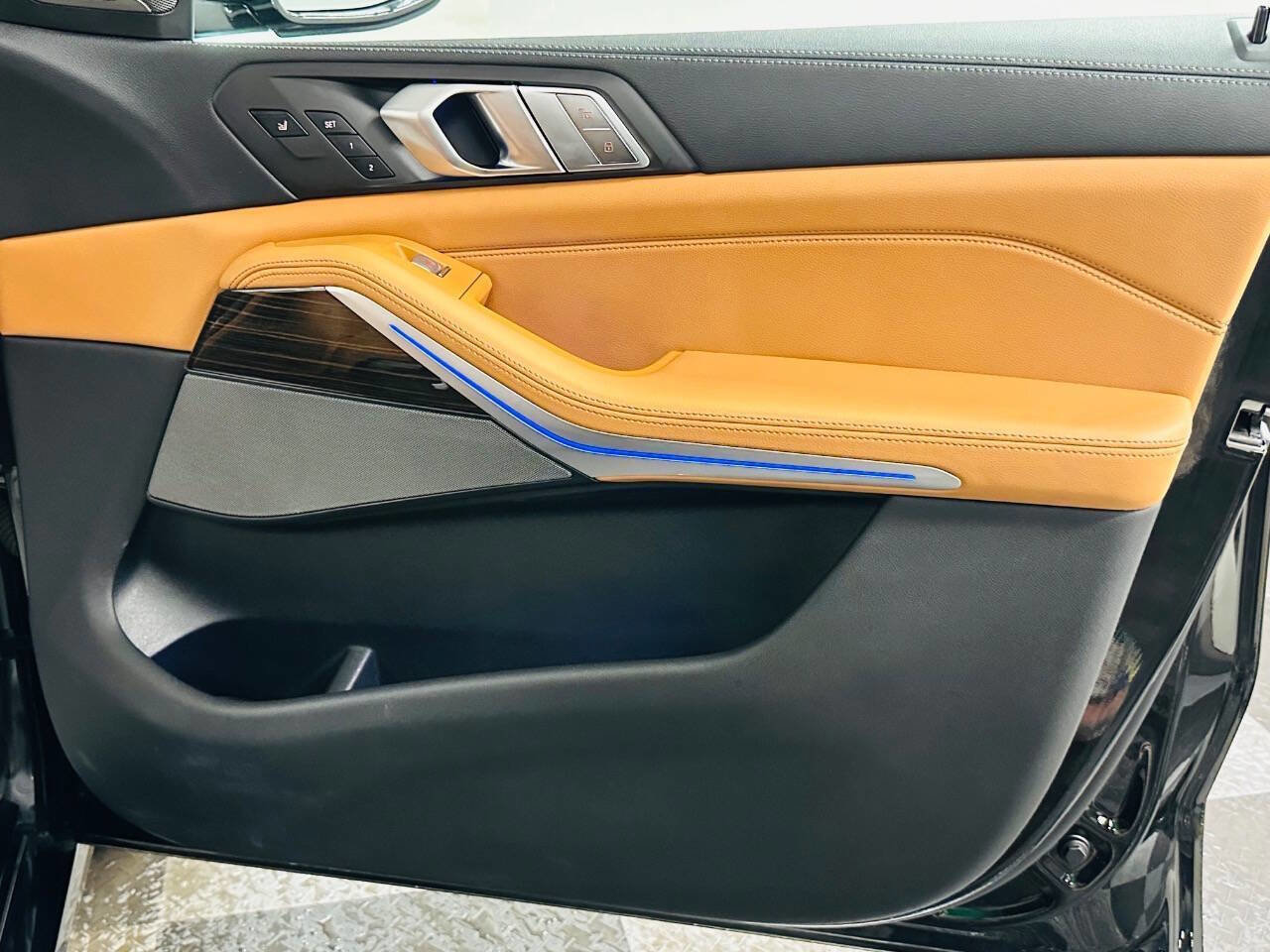 Used 2020 BMW X7 xDrive40i image 27