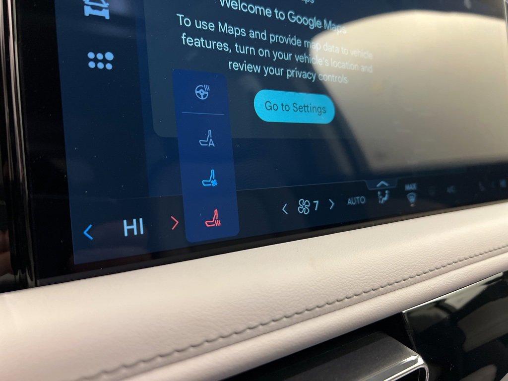 Used 2025 Lincoln Aviator Reserve w/ Illumination Package image 13