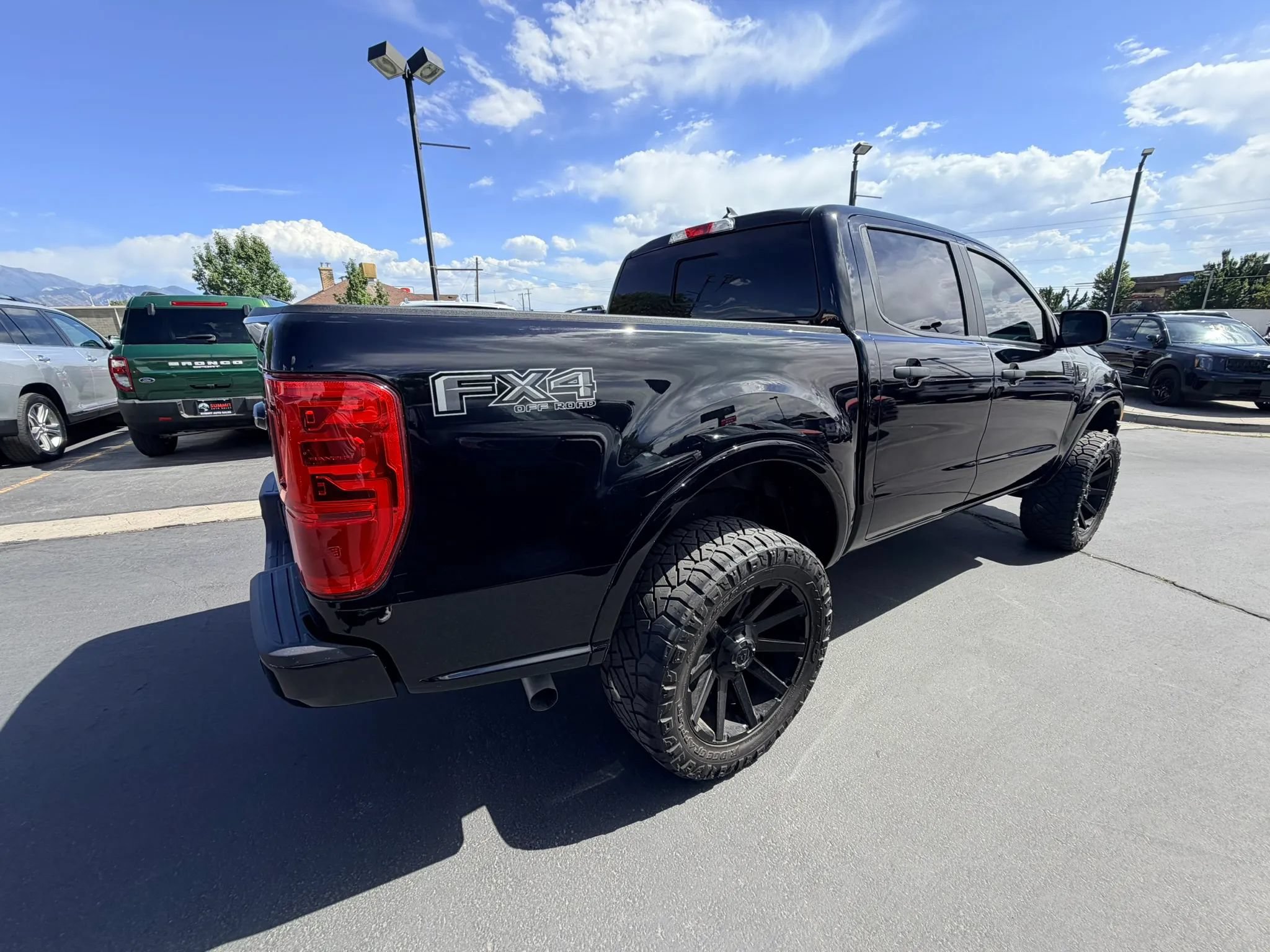 Used 2023 Ford Ranger XLT w/ Equipment Group 302A High AWD/4WD image 4