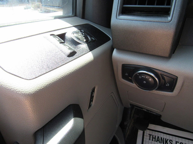 Used 2021 Ford F550 2WD Regular Cab Super Duty image 35