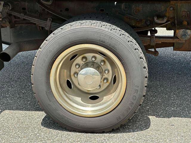 Used 2014 Ford F550 4x4 Regular Cab Super Duty image 7