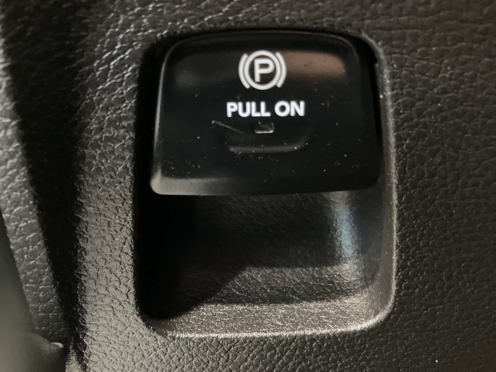 Used 2020 RAM 1500 Tradesman AWD/4WD image 14