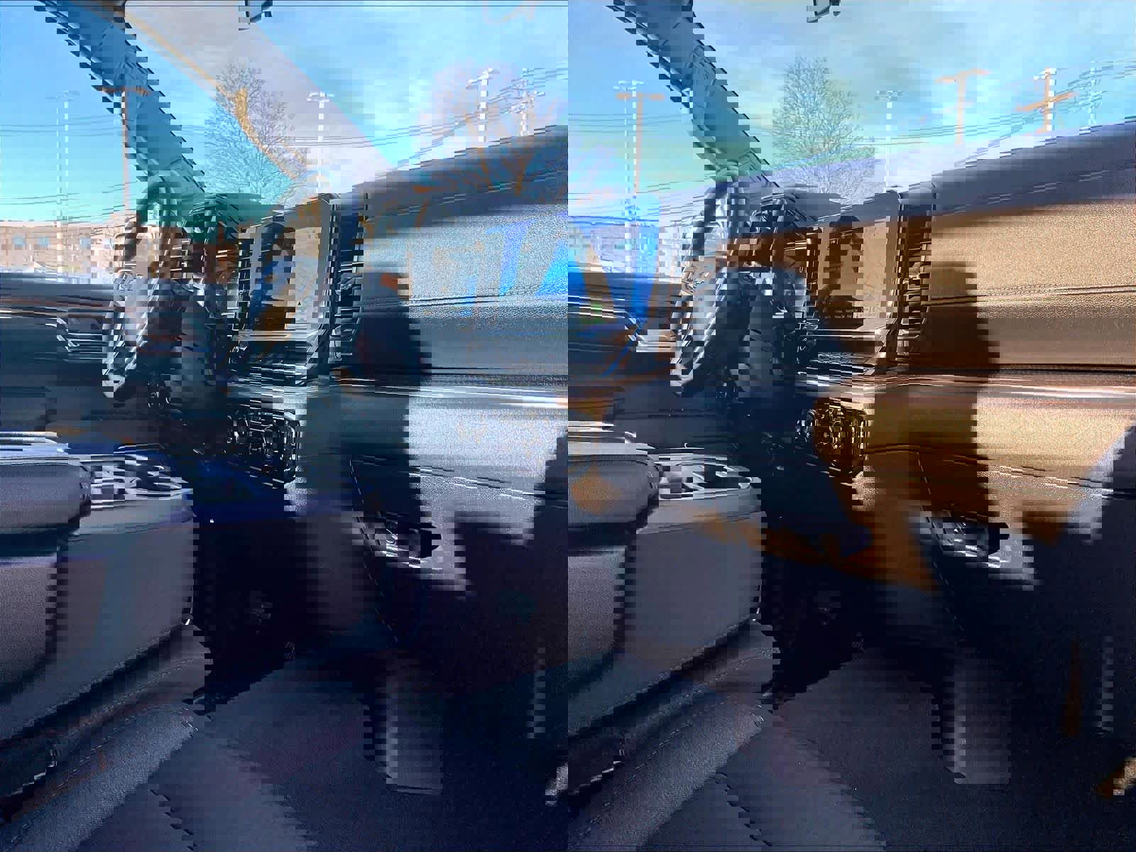 Certified 2023 Chevrolet Silverado 1500 LT image 11