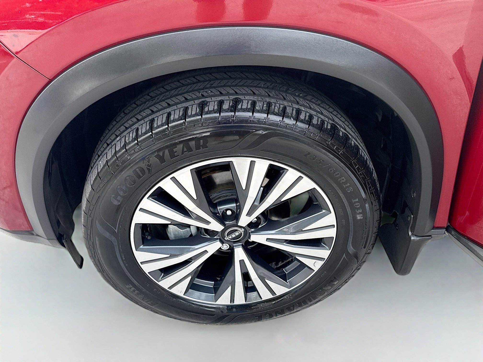 Used 2023 Nissan Rogue SV image 36