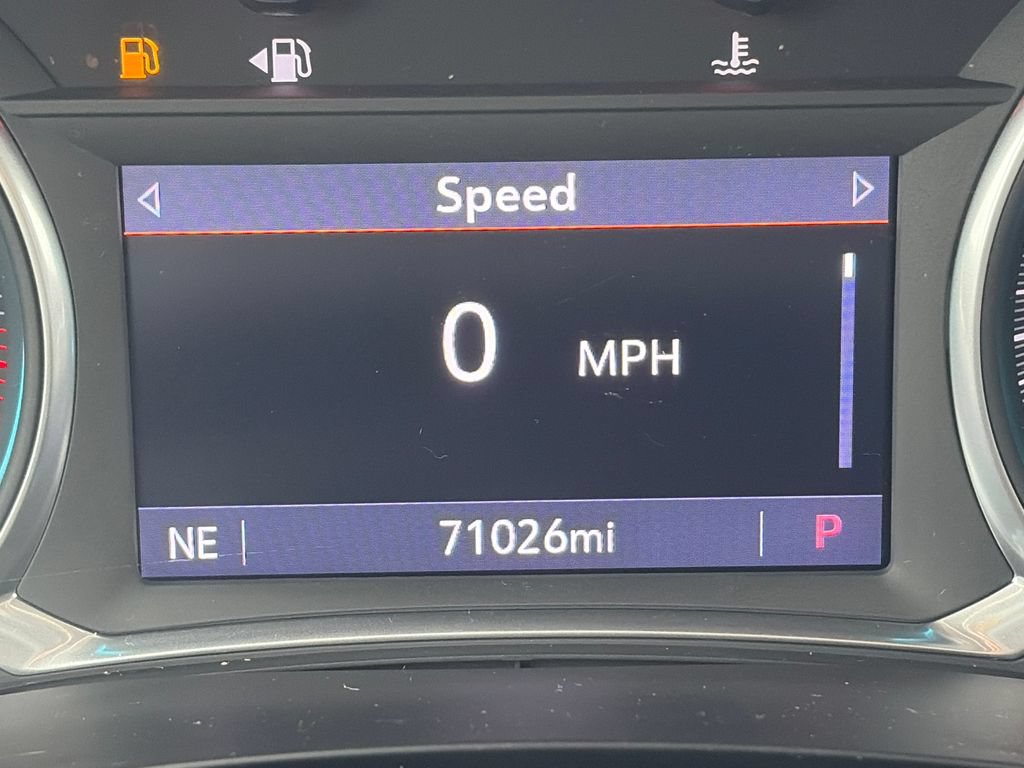 Used 2021 Chevrolet Traverse LT AWD/4WD image 19