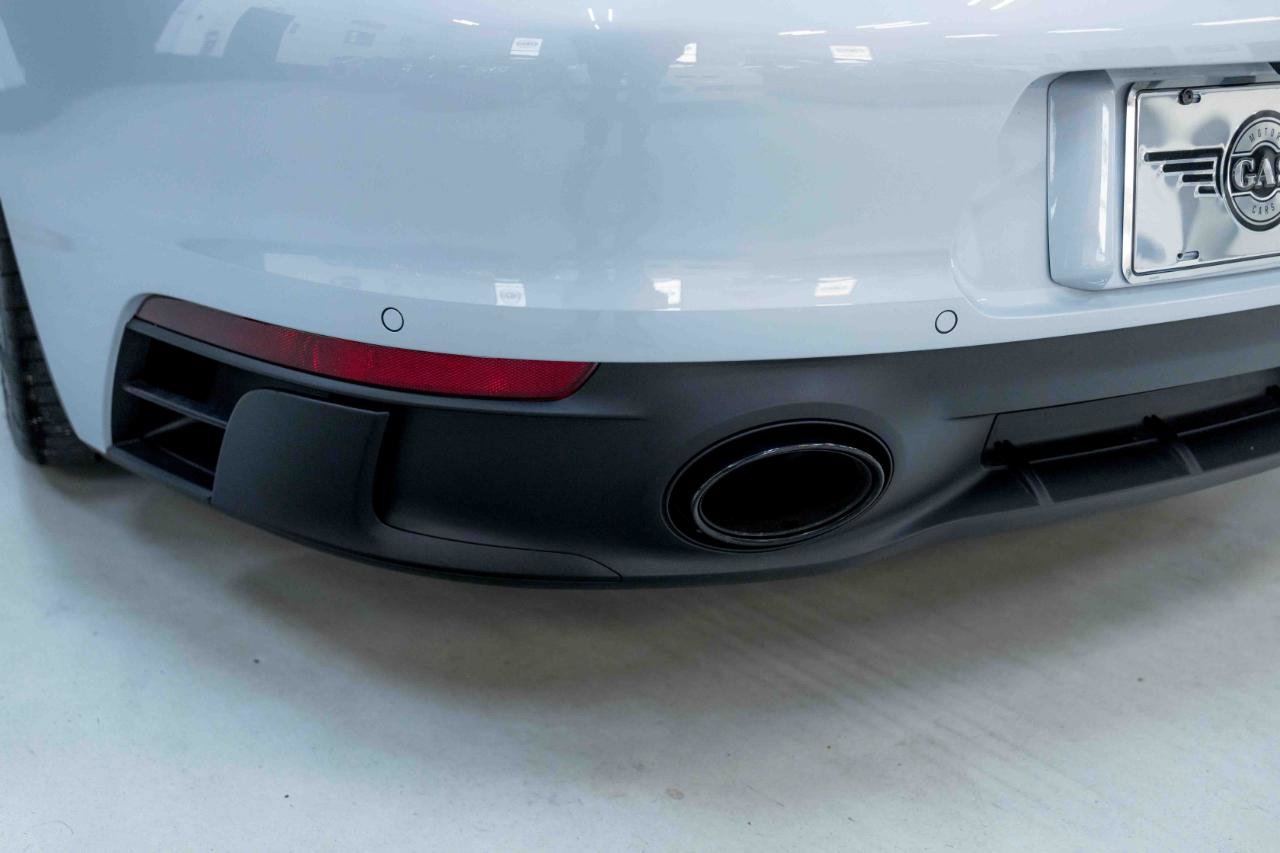 Used 2024 Porsche 911 Carrera GTS image 29