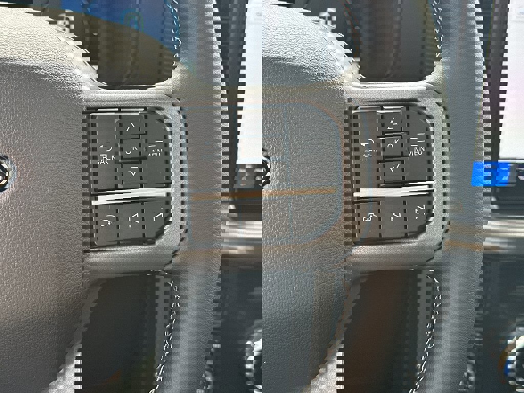 New 2025 Ford F150 Lariat w/ Equipment Group 502A High image 18