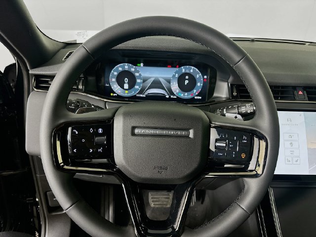 Used 2026 Land Rover Range Rover Evoque S AWD/4WD image 12