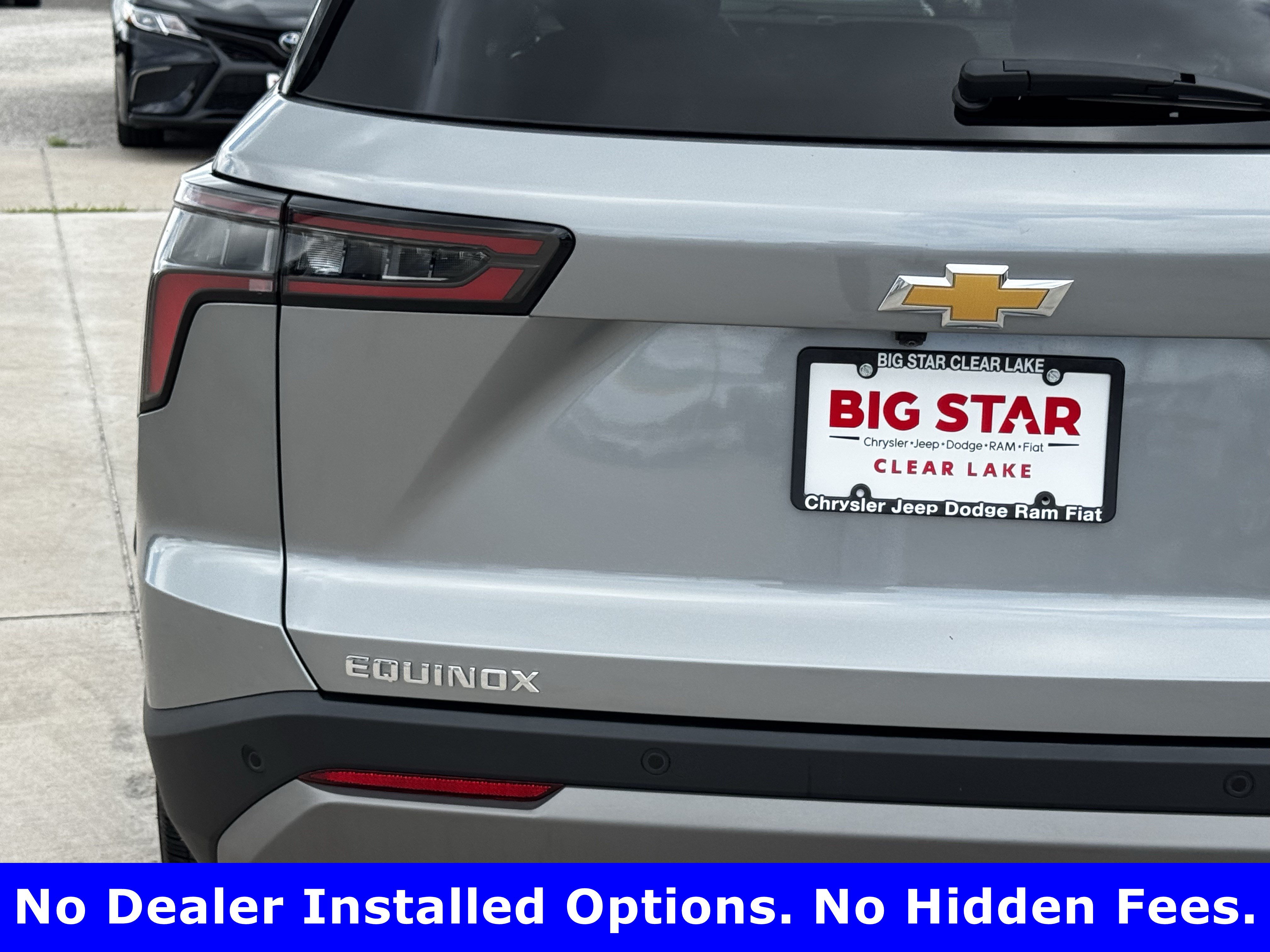Used 2026 Chevrolet Equinox LT FWD image 12