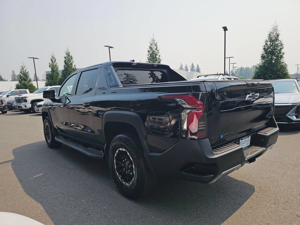 Used 2026 Chevrolet Silverado EV Trail Boss AWD/4WD image 5