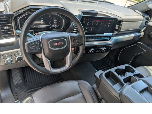 Used 2024 GMC Sierra 1500 SLT image 4