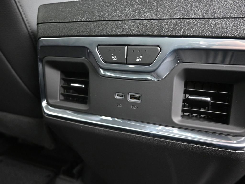 New 2026 GMC Sierra 1500 Denali w/ Technology Package image 8