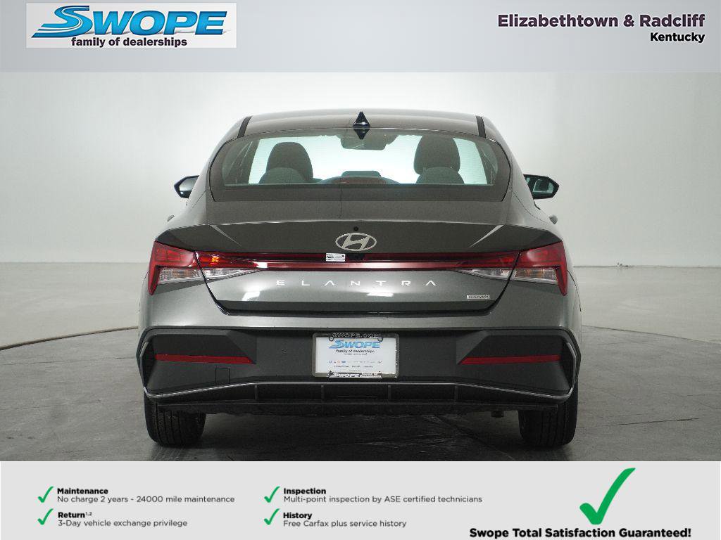 New 2026 Hyundai Elantra Blue image 4