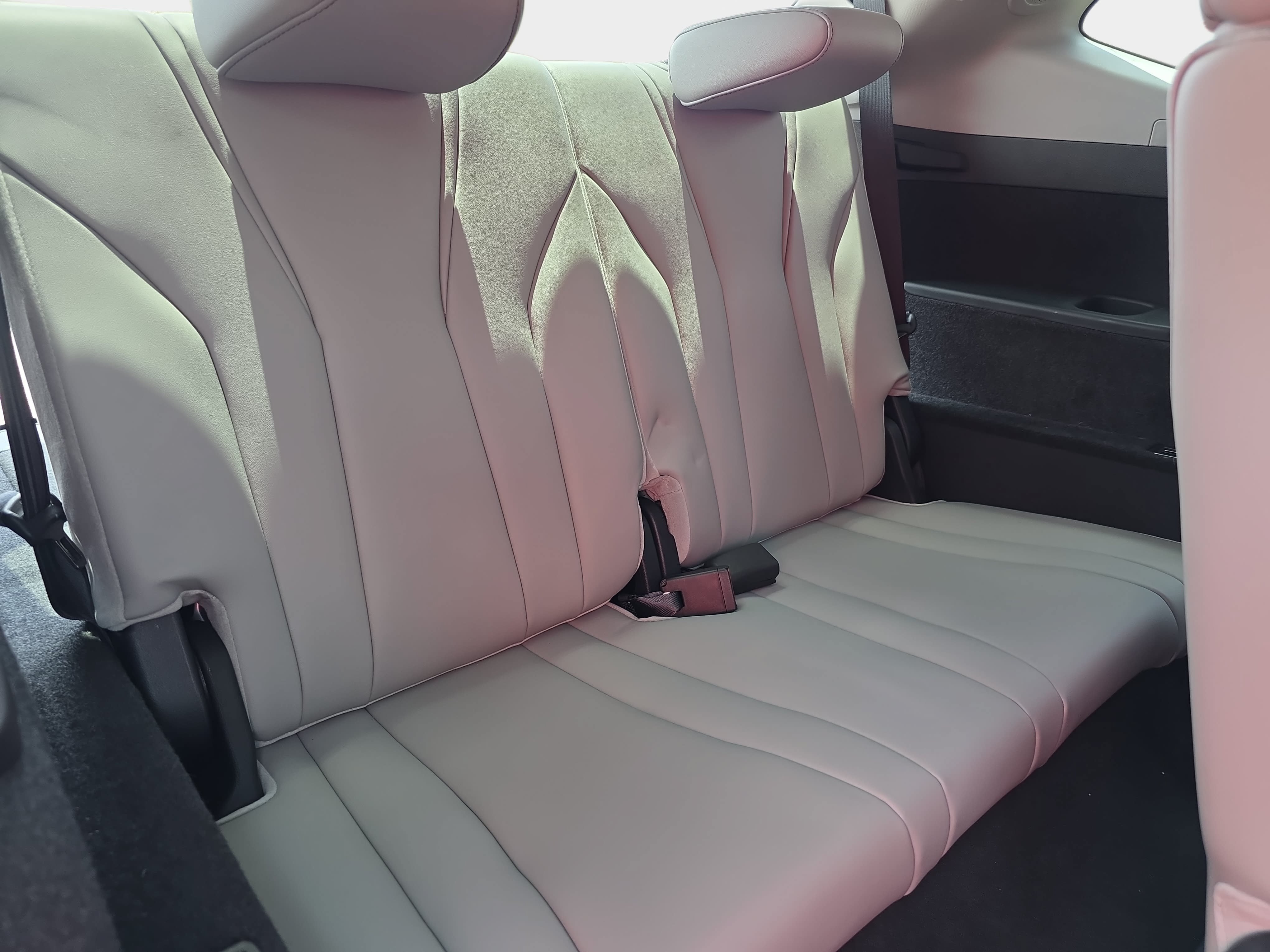 Certified 2025 Acura MDX SH-AWD w/ Technology Package image 12