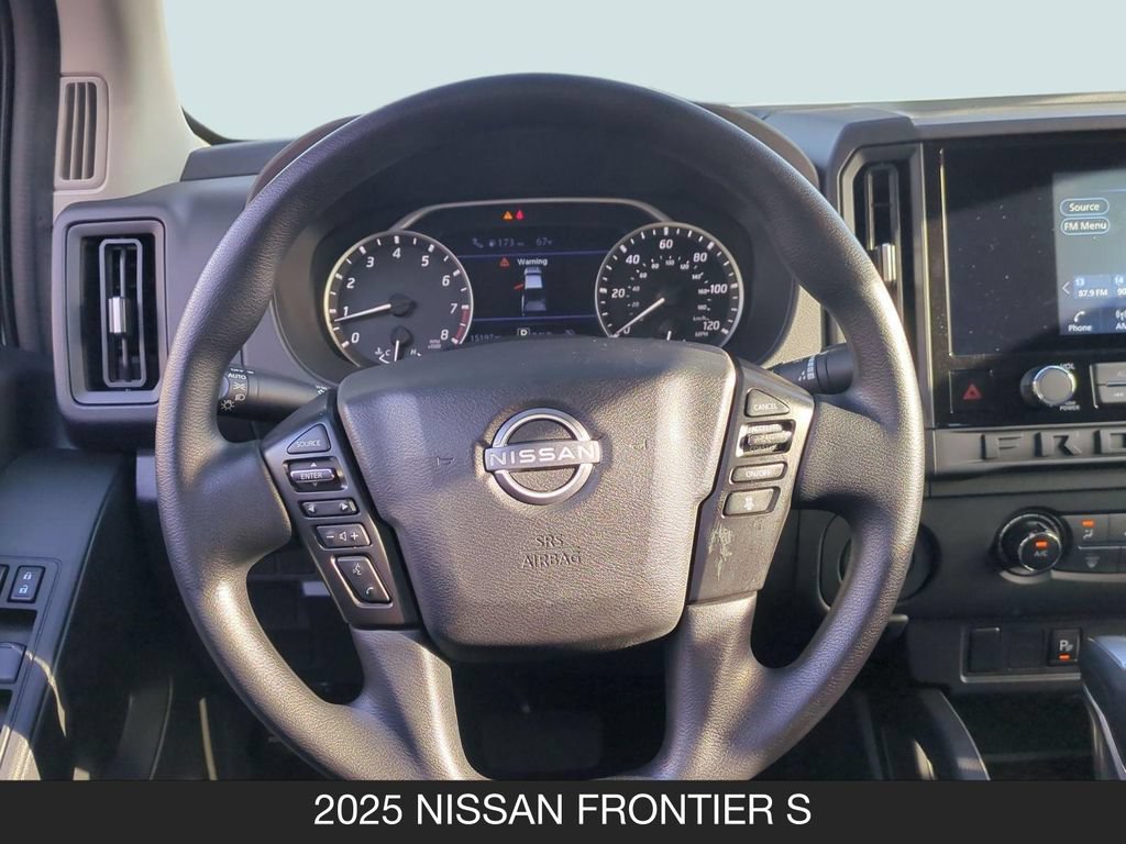 Used 2025 Nissan Frontier S RWD image 12