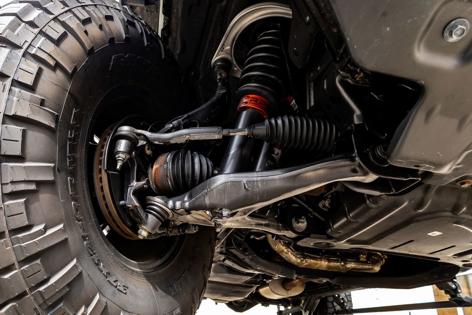 Used 2023 Ford Bronco Wildtrak image 13