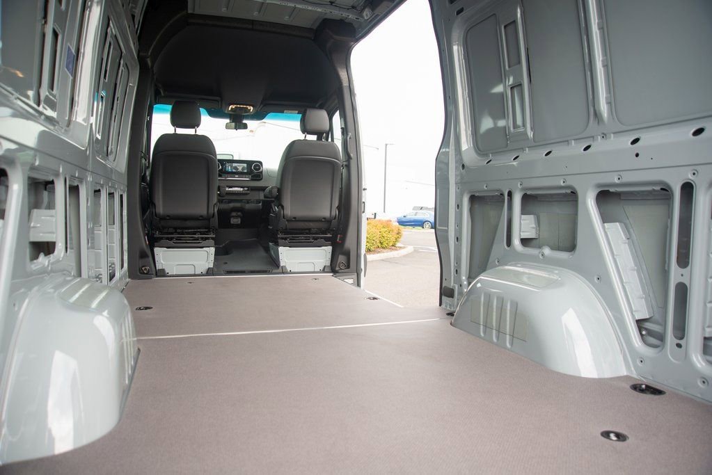 New 2025 Mercedes-Benz Sprinter 2500 image 25