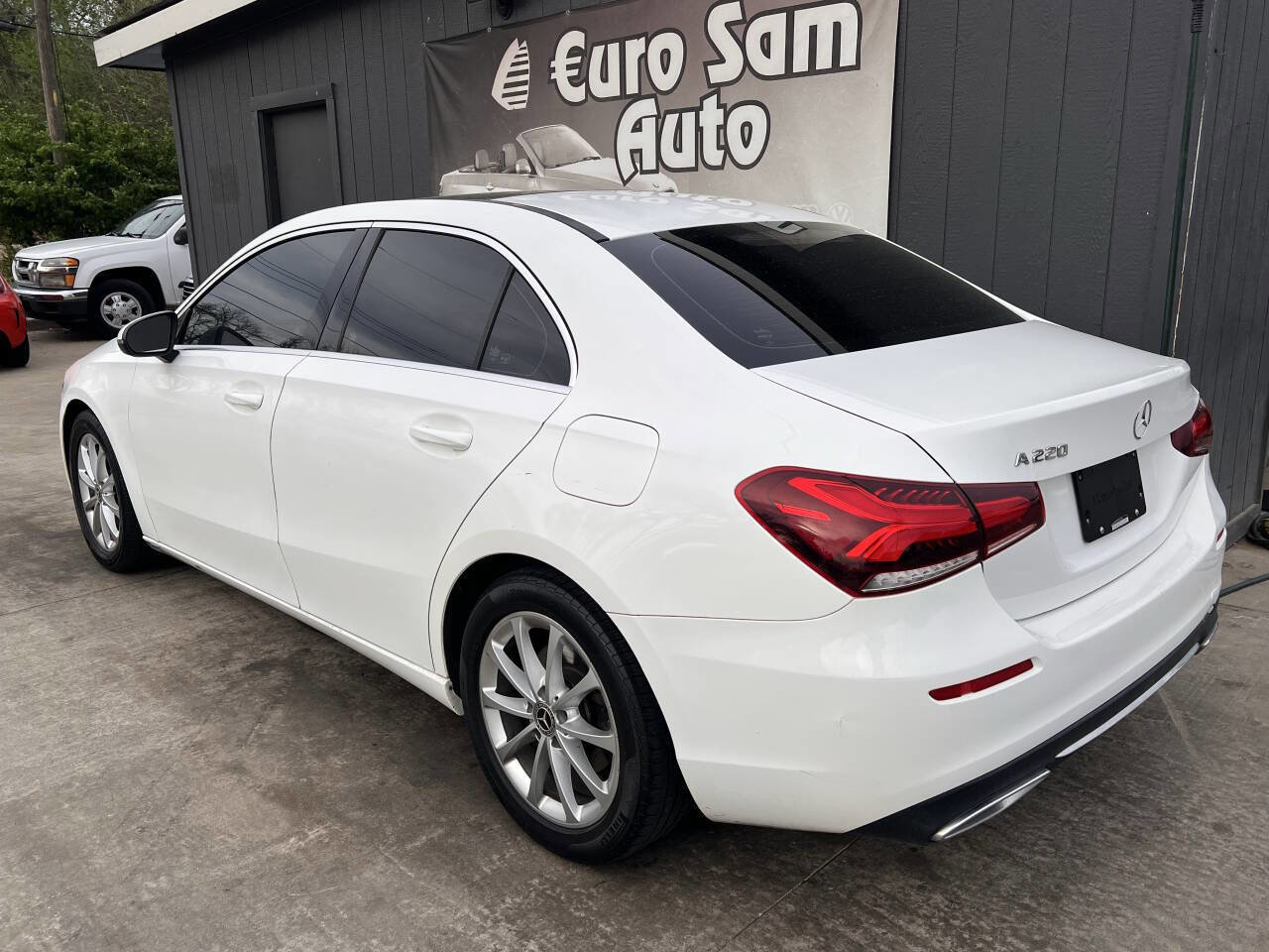 Used 2019 Mercedes-Benz A 220 image 5