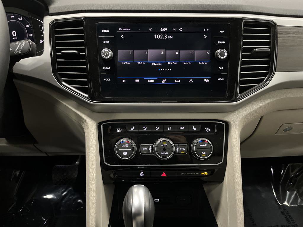 Used 2022 Volkswagen Atlas SE w/ Panoramic Sunroof Package image 9