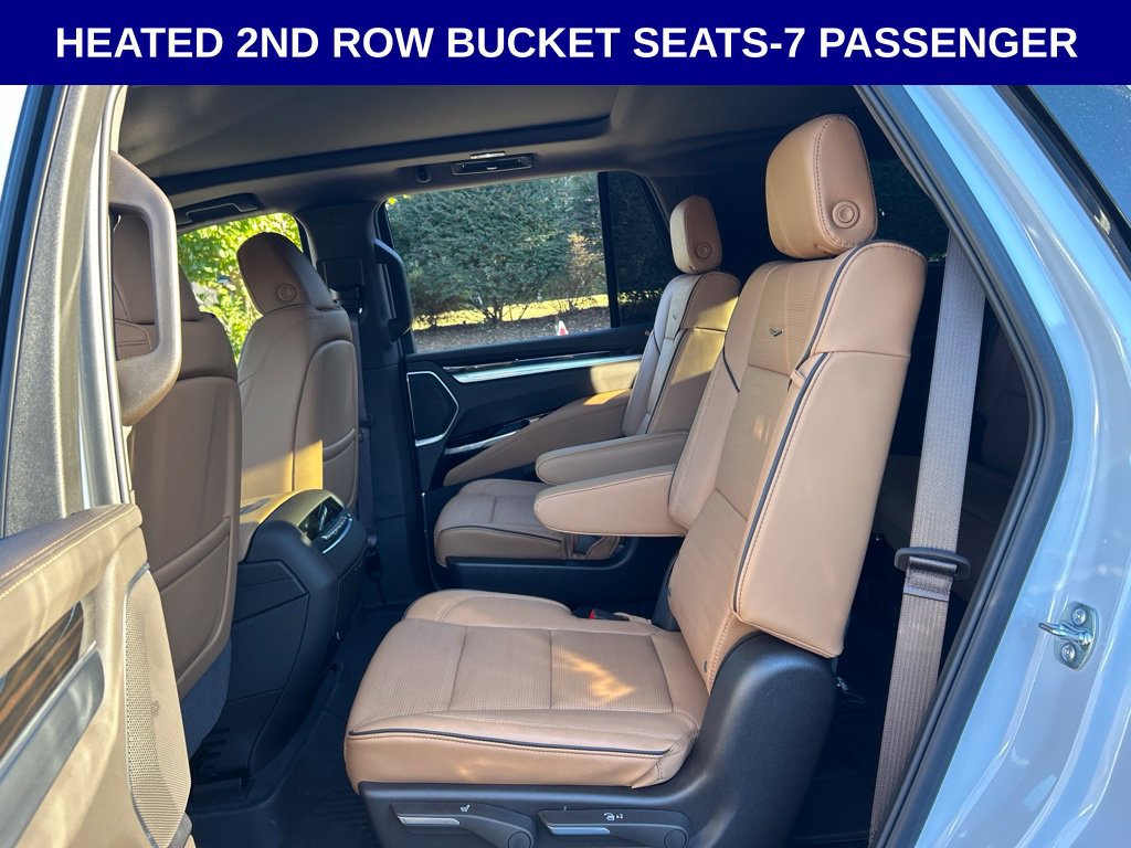 Used 2026 Cadillac Escalade Luxury w/ Touring Package RWD image 7