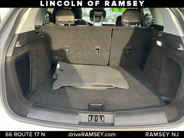 Used 2022 Lincoln Corsair Reserve w/ Equipment Group 201A image 16